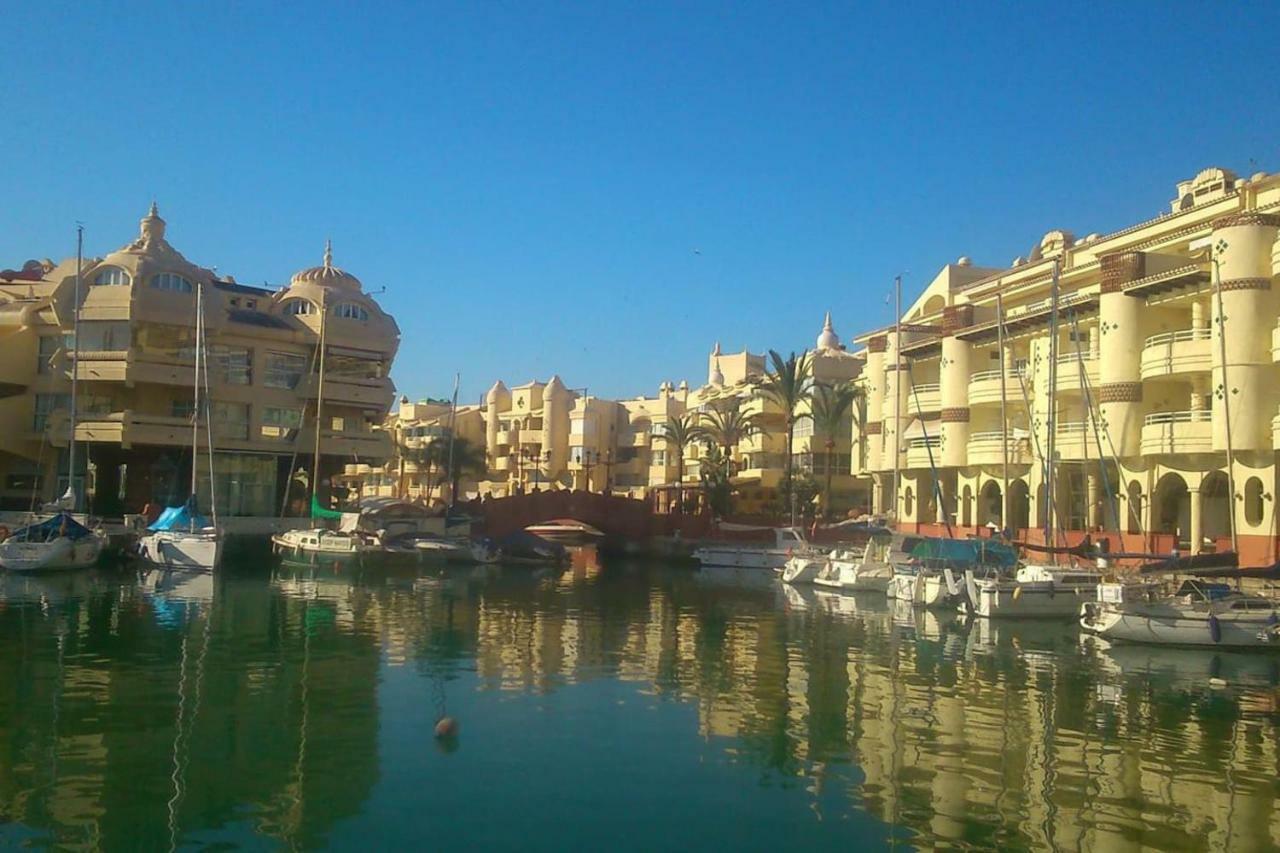 Vive Benalmadena Apartamento Luxe Puerto Marina, Primera Linea De Playa Екстер'єр фото